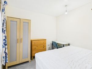 Photo 5- click for photo gallery